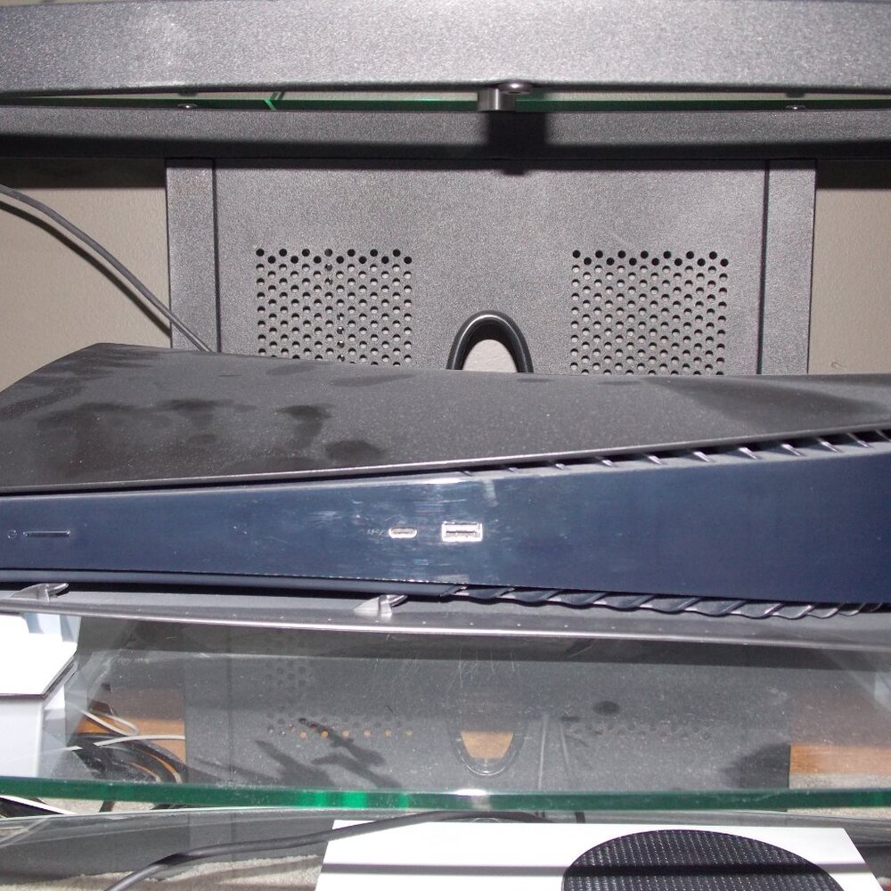 Horizontal Stand for PS5, Base Stand Compatible with PS5 Disc & Digital - Picture 6 of 6